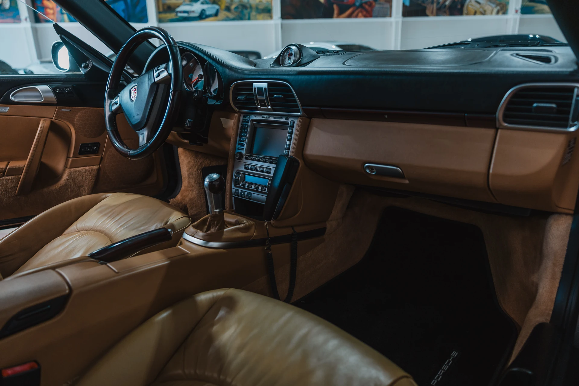 Fotografía ARTECH A88A0800: el habitáculo completo desde el asiento del acompañante